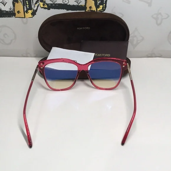 Gucci Red and Black Women's Glasses TF5704-B 066